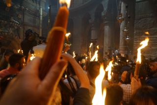В Иерусалиме Сошел Благодатный Огонь, фото Израиль в лицах