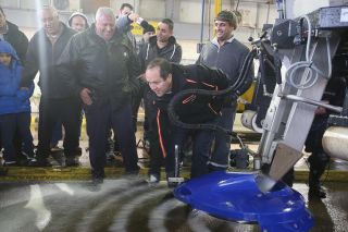 Нир Баркат проверил состояние снегоуборочной техники