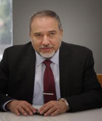 Авигдор Либерман