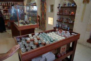 Свечной магазин в Цфате, фото Израиль в лицах