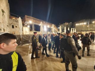 Президент Латвии у Стены Плача, фото Израиль в лицах