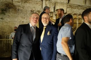 Вторая свеча Хануки, фото Израиль в лицах